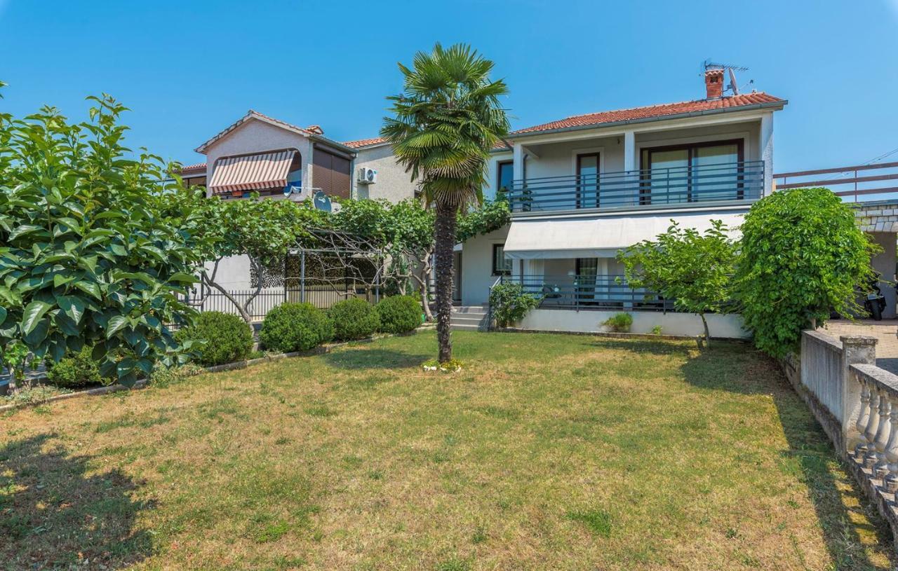 Apartment Green With Balcony Nova Vas (Porec) Exterior foto